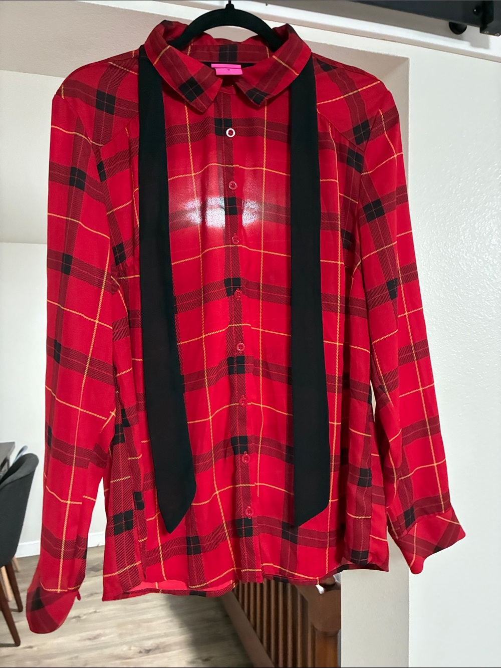 Torrid Betsey Johnson Red Plaid Shear Long-Sleeve Shirt w/ Tie - Torrid size 0